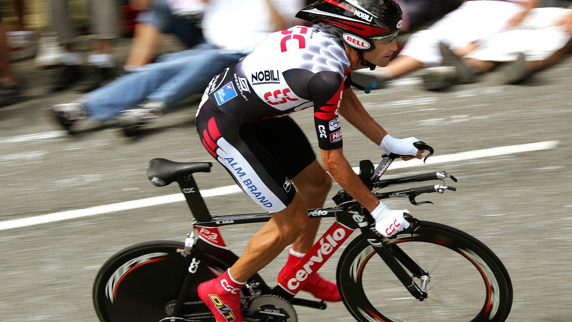 波兰队未来目标：聚焦强项，通过弱项提升保持稳定表现，波兰规划球员