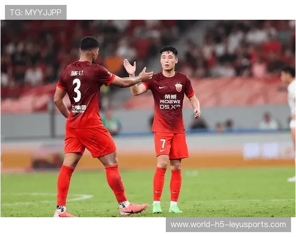 上海海港争三连冠计划曝光，引爆舆论与期待