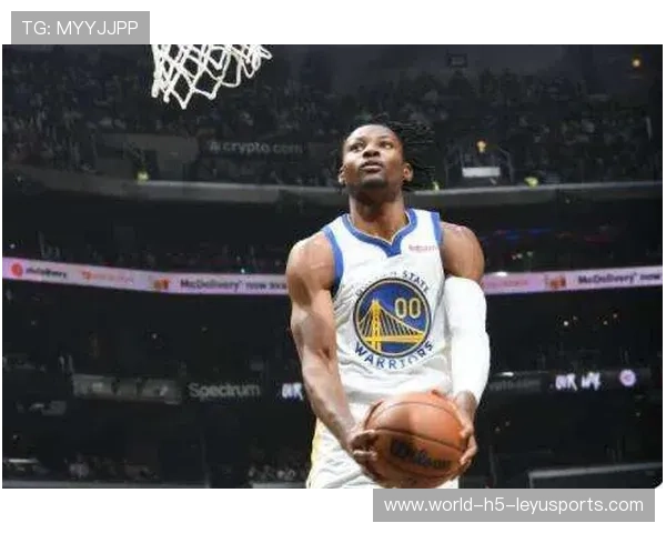 安芬尼·西蒙斯8分钟轰20分点燃比赛，安芬尼·西蒙斯弹跳