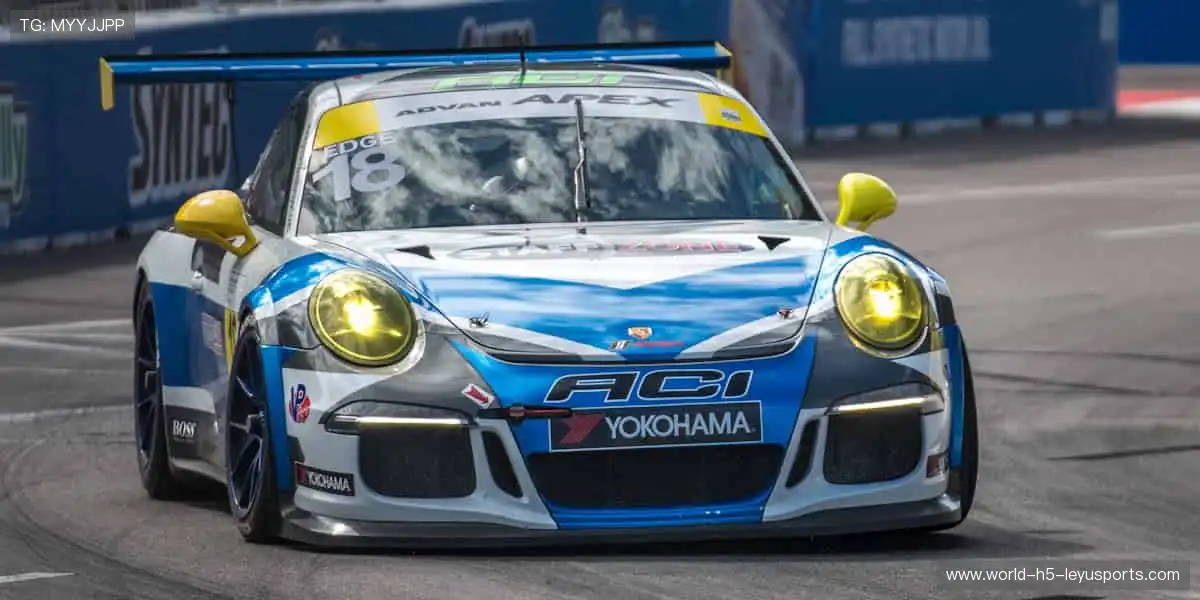 热血赛事，激情一触即发！🔥 每一次挥汗，都是对胜利的渴望！